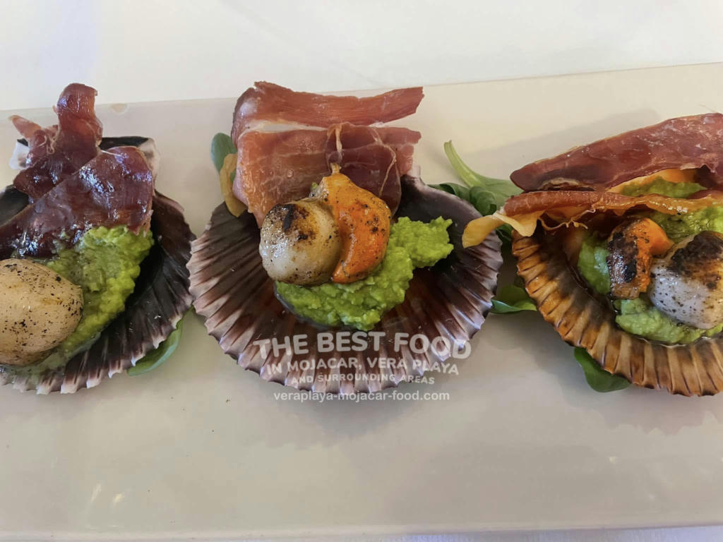 Pan fried scallops with pea puree and crispy Serrano ham - February 2025