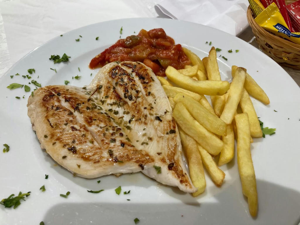 Grilled chicken breast - October 2022