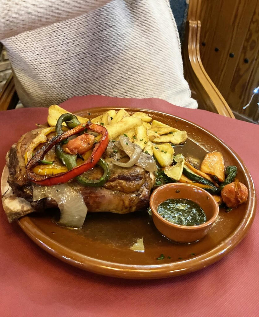 Roast leg of Lamb with fried potatoes, vegetables, and home-made bread (on the side, with rosemary & mint sauce) - January 2023