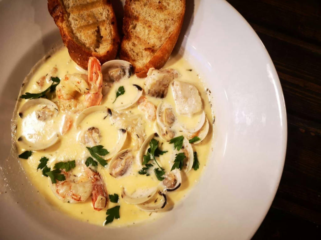 Seafood chowder