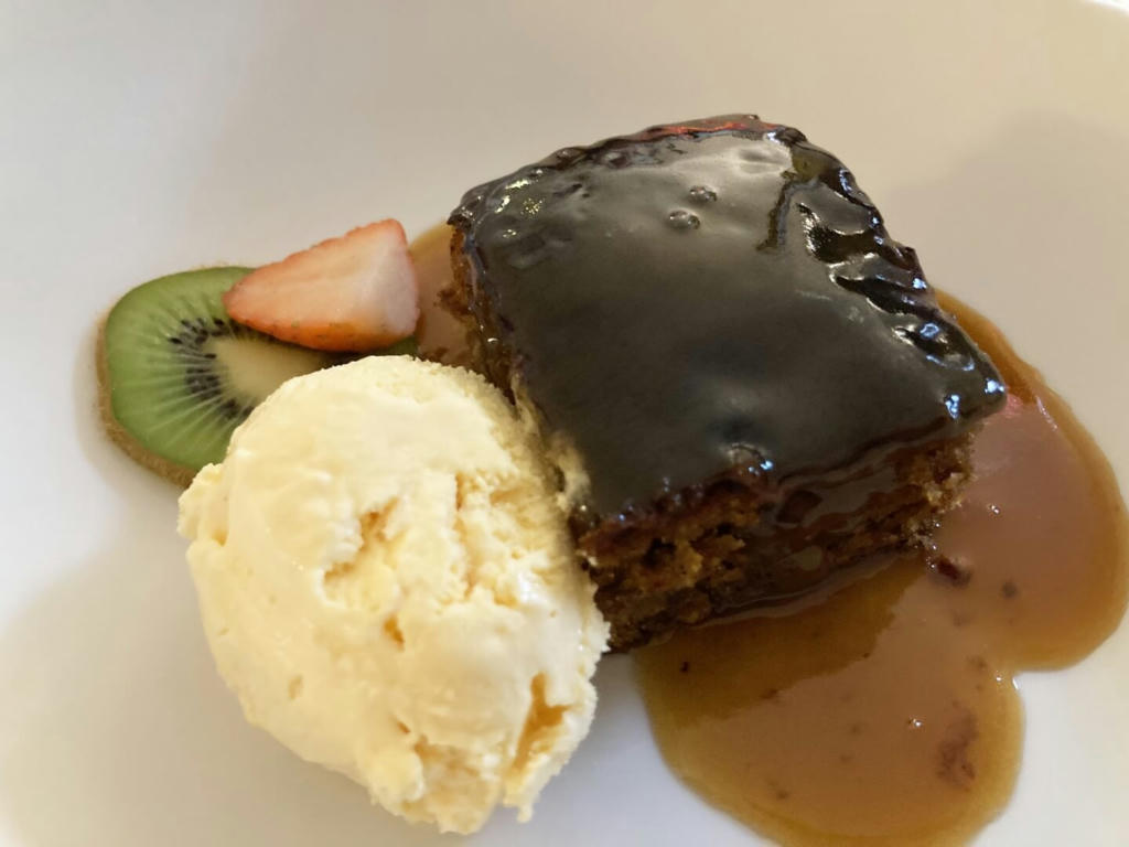 Sticky toffee pudding with vanilla ice cream - February 2023