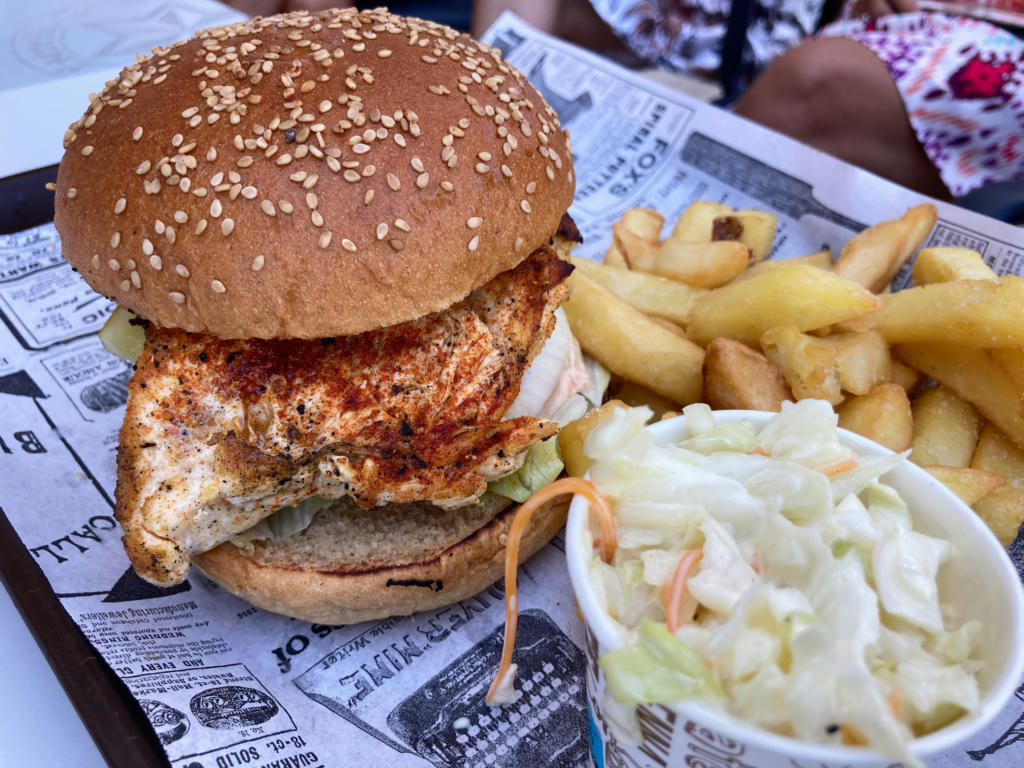 Lonestar Chicken Burger, chips and coleslaw - August 2023