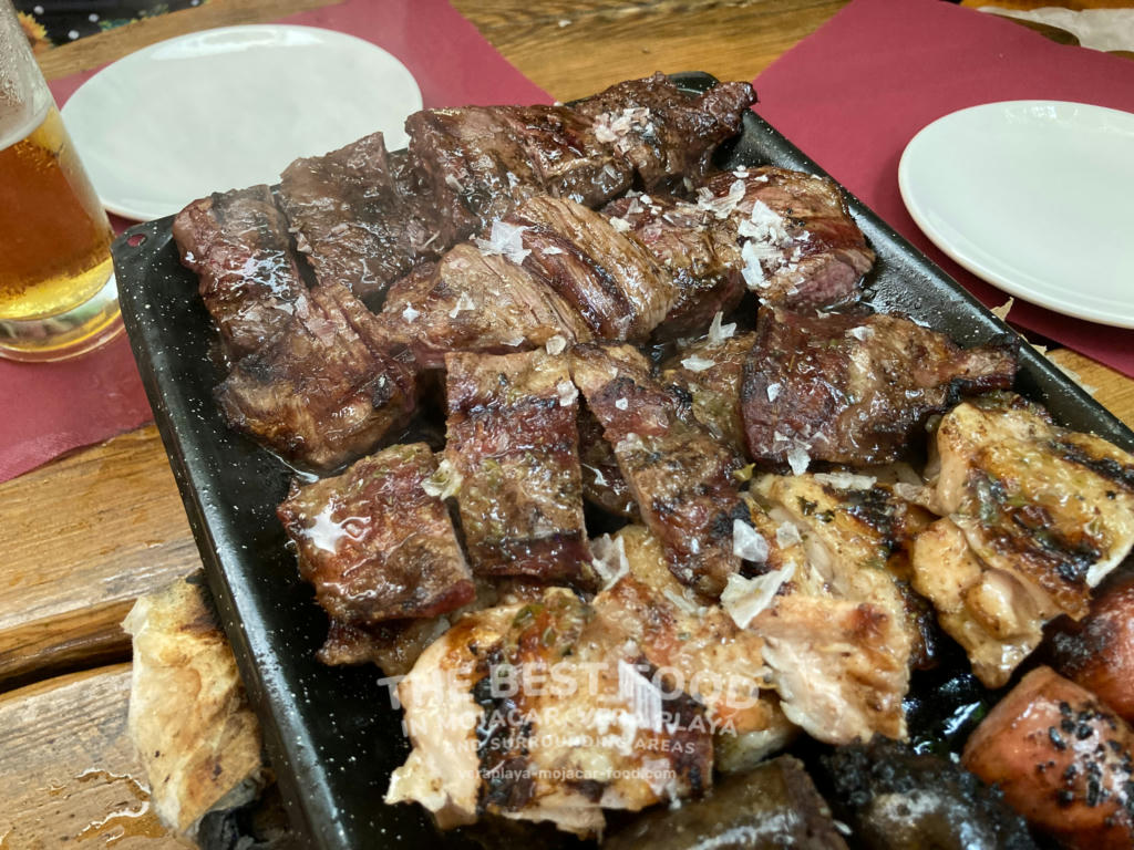 Mohana Barbecue: Flank steak, Skirt steak, De-boned chicken thighs, Iberian sweet pork, Chorizo sausage, Blood sausage, roast potatoes.