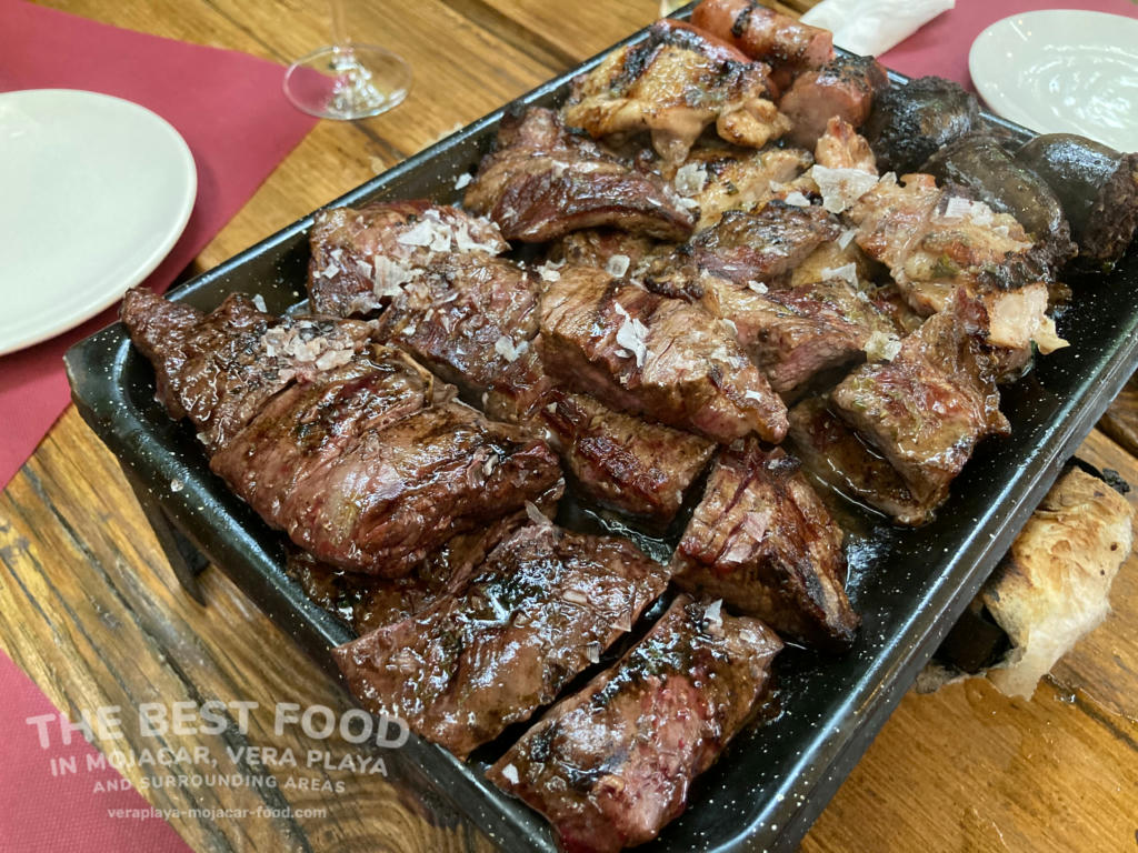Mohana Barbecue: Flank steak, Skirt steak, De-boned chicken thighs, Iberian sweet pork, Chorizo sausage, Blood sausage, roast potatoes.