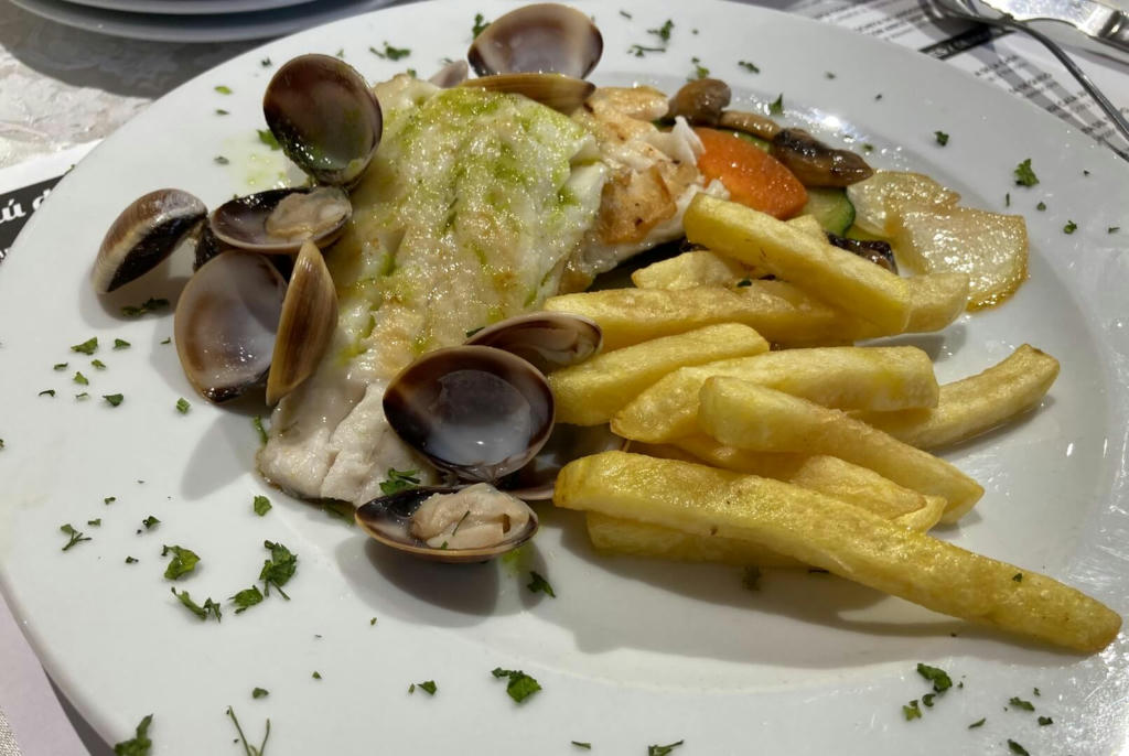 Hake, clams and mustard sauce - (April 2022)