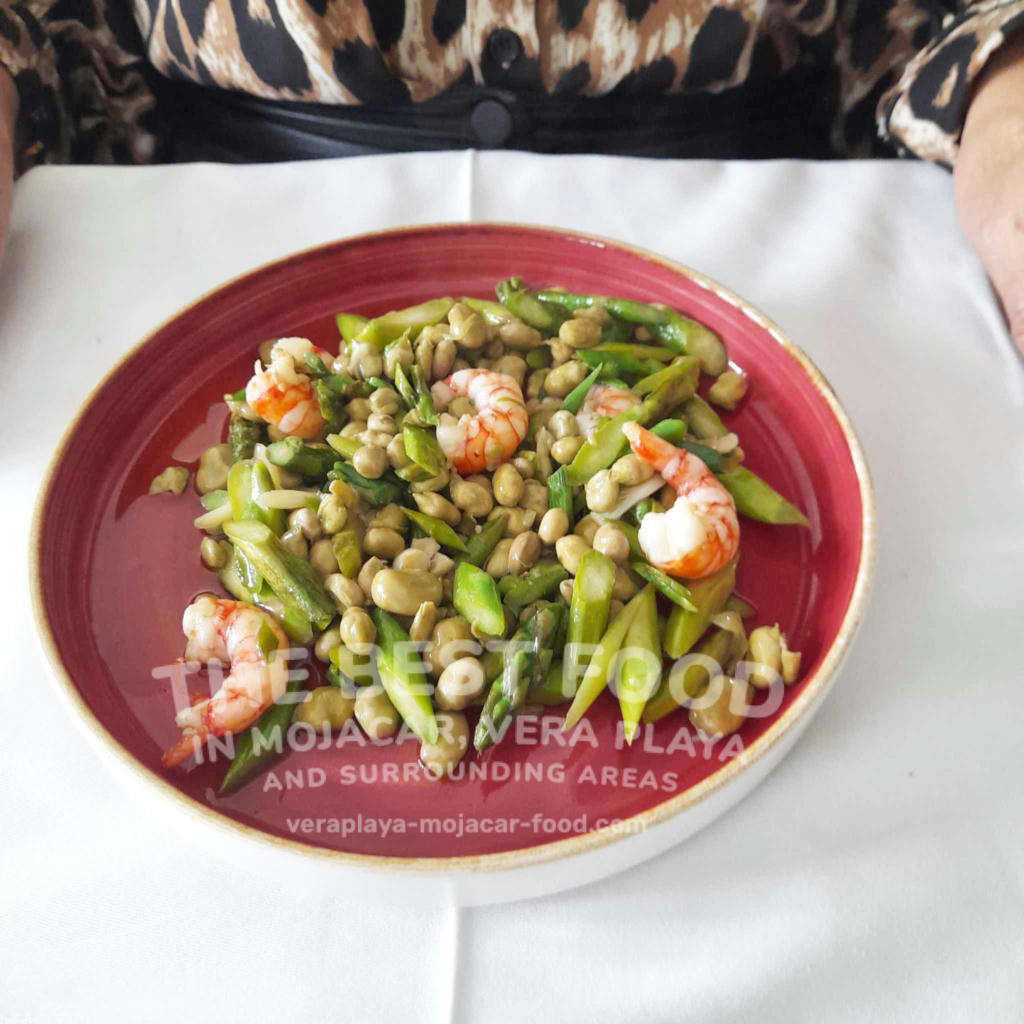 Asparagus with baby broad beans and shrimp - February 2024