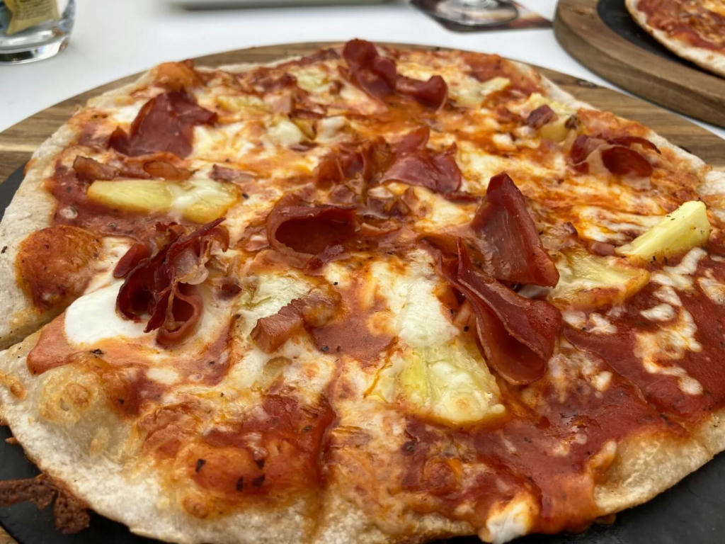 Hawaiian Pizza, Aug 23 2021