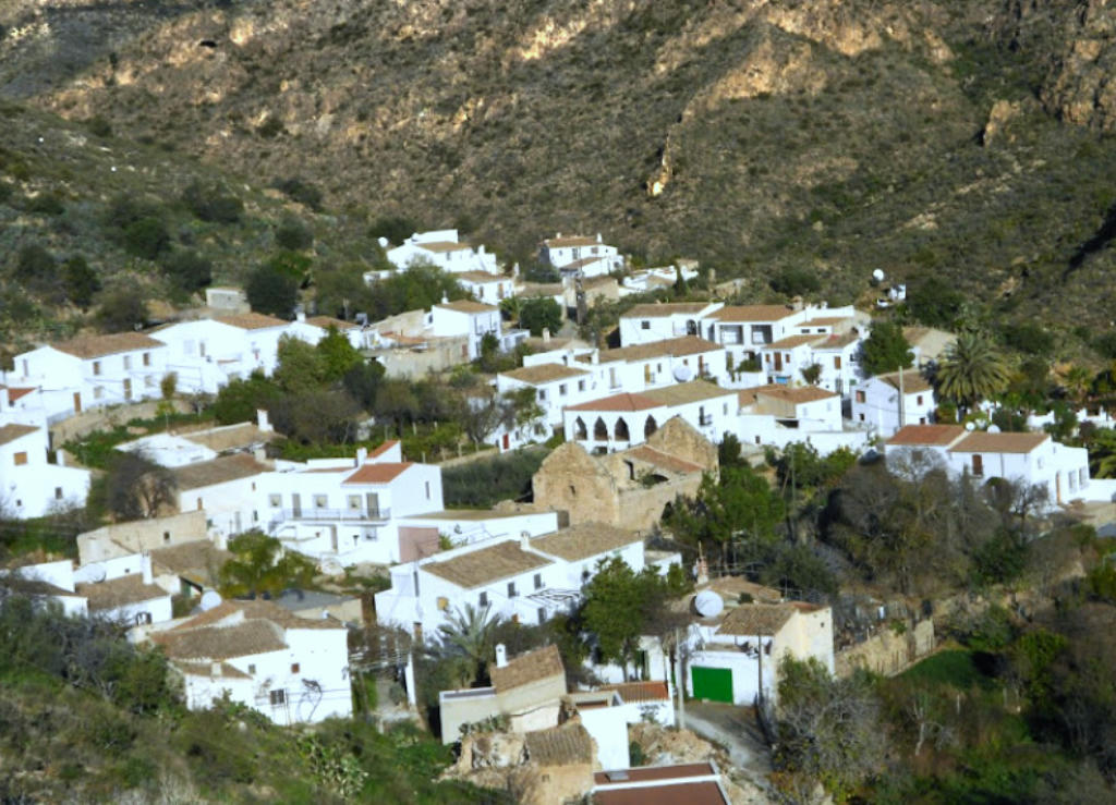 Photo of Serena main square