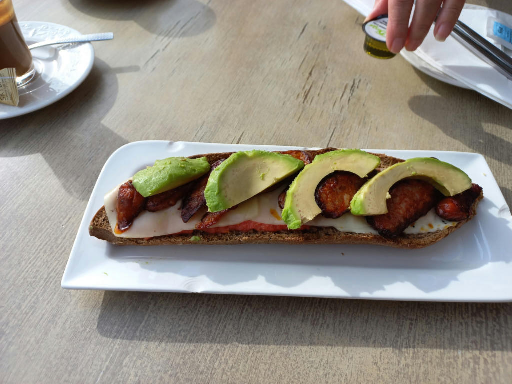 Chorizo, smoked cheese and avocado - November 2023