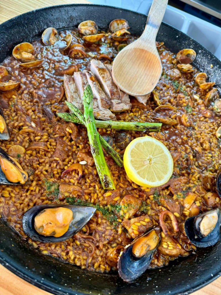 Paella mixta - July 2024