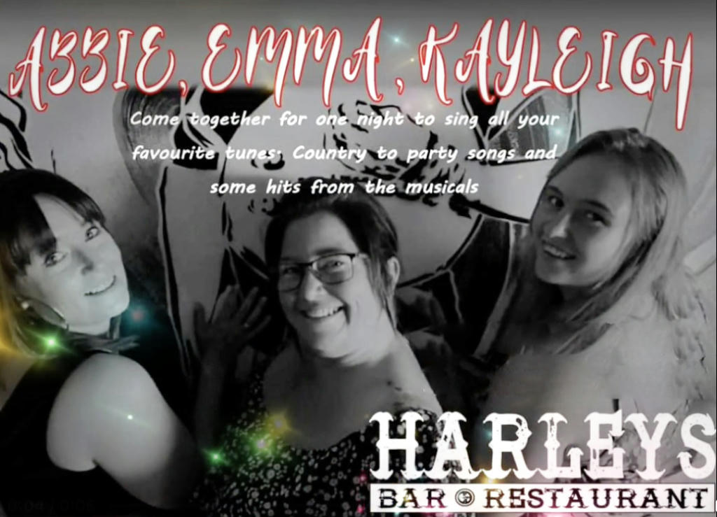 Photo of Abbie, Emma, Kayleigh
